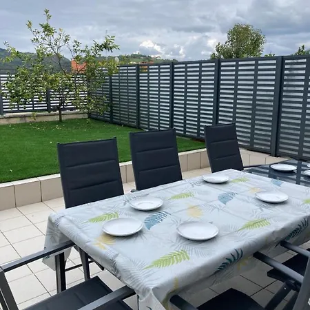 Bonbillo - Ongi Etorri Holiday home *